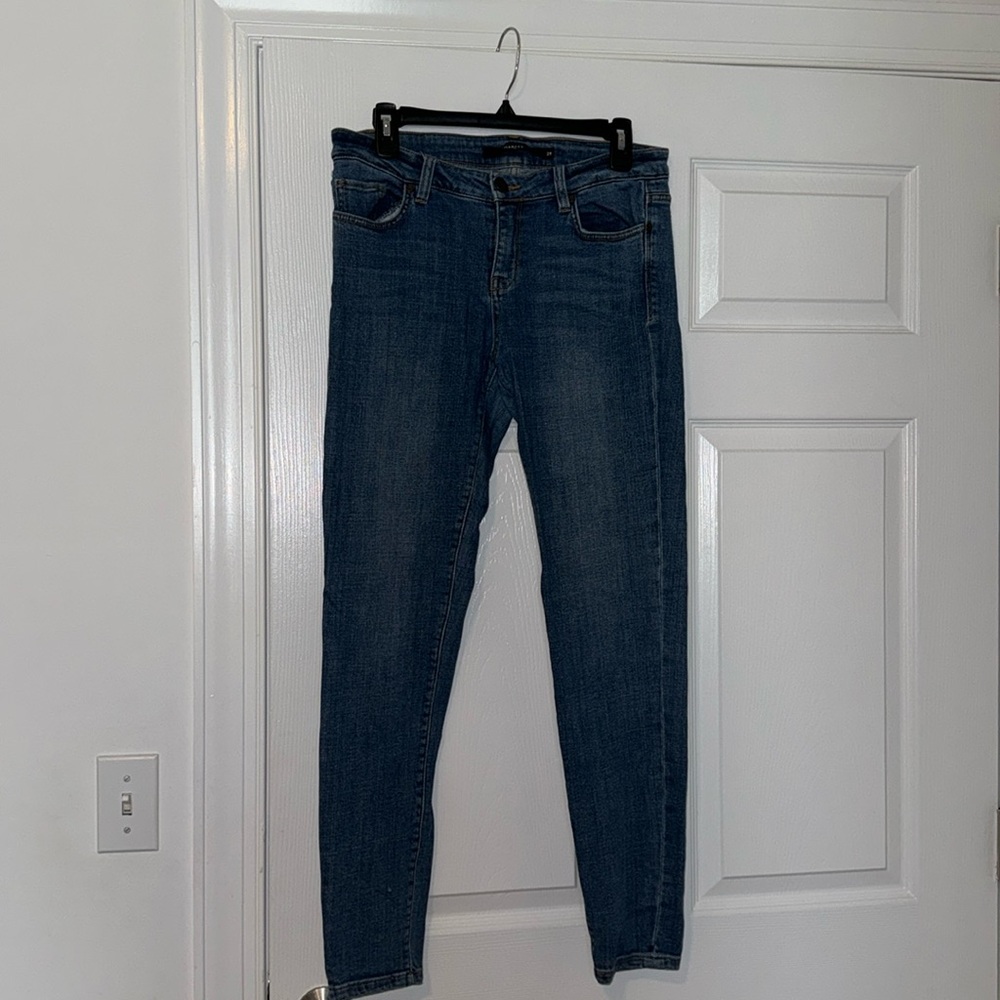 Harper Low-rise Skinny Jean